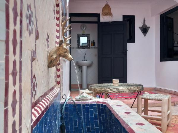 Riad Hostel JAD ZIAD : photo 2 de la chambre lit dans dortoir mixte de 4 lits