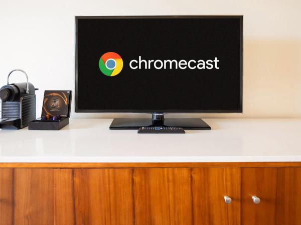 Pullman Reef Hotel Casino : photo 1 de la chambre chambre lit king-size supérieure avec baignoire spa, parking autonome gratuit et 1 bon pour une boisson - vue sur ville