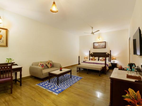 Anandam - Jacuzzi & Private Pool Villas in Udaipur : photo 3 de la chambre suite avec piscine privée