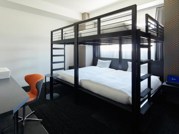 sequence SUIDOBASHI - Tokyo : photo 3 de la chambre chambre privée avec lits superposés (4 adultes)