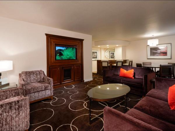 Sunset Station Hotel & Casino : photo 6 de la chambre suite 1 lit king-size
