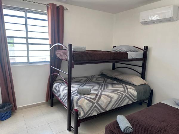 Suites Apodaca : photo 1 de la chambre maison de ville 2 chambres