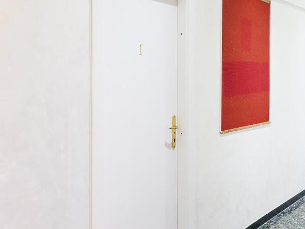 Casa Vittoria di San Martino Affittacamere : photo 1 de la chambre chambre double avec balcon