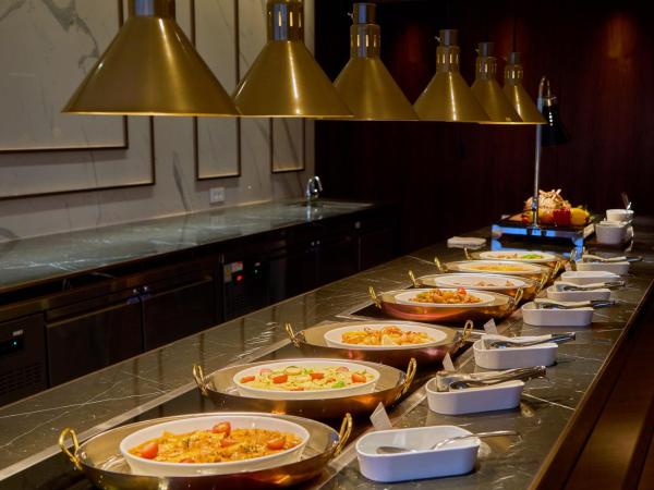 Lotte Hotel Seoul : photo 5 de la chambre suite junior exécutive avec chambre double - accès inclus à la cime