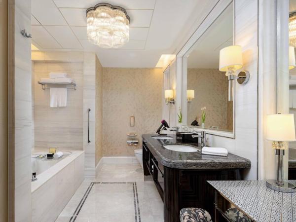 Shangri-La Nanjing : photo 5 de la chambre executive suite lake view king room