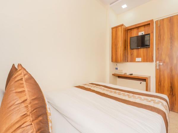 Hotel BKC Fortune : photo 1 de la chambre chambre deluxe