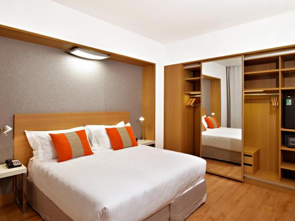 Hilton Garden Inn Milan North : photo 4 de la chambre chambre lit king-size deluxe