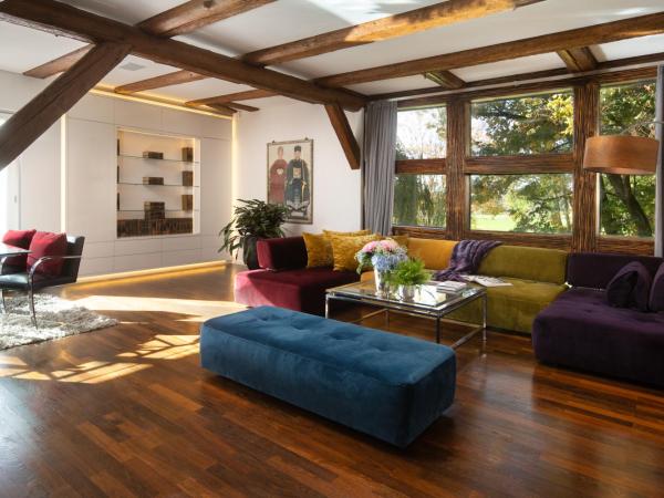 SCHLOSSRESIDENZ - Boutique Apartments & Hotel Suiten : photo 8 de la chambre suite avec balcon