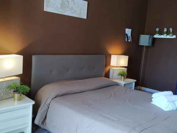 CconfortHotels R&B Semplici Emozioni - SELF CHECK IN : photo 3 de la chambre chambre lit queen-size avec balcon