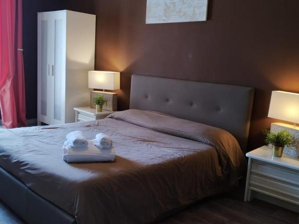 CconfortHotels R&B Semplici Emozioni - SELF CHECK IN : photo 1 de la chambre chambre lit queen-size avec balcon