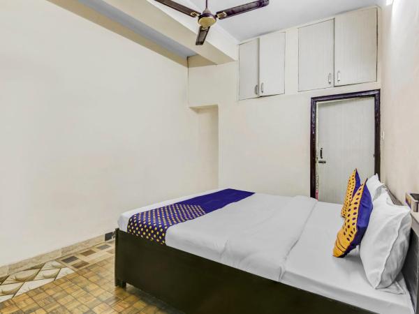 OYO Country Residency : photo 2 de la chambre chambre triple classique