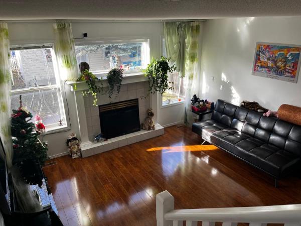 Hidden valley treehouse home! : photo 7 de la chambre chambre double avec toilettes communes