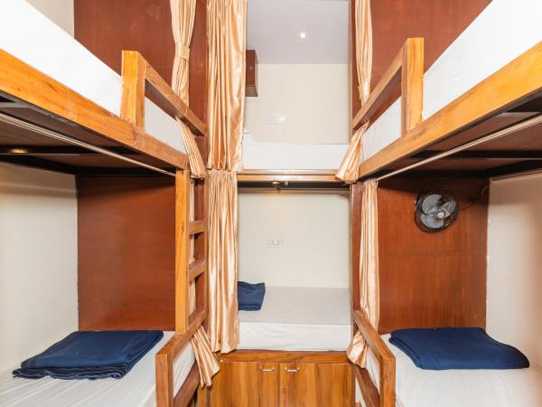 Hotel BKC Fortune : photo 7 de la chambre lit dans dortoir pour hommes