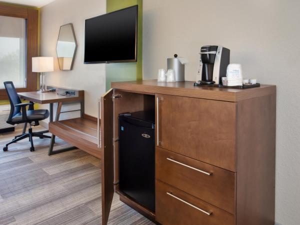 Holiday Inn Express Nashville Airport, an IHG Hotel : photo 3 de la chambre chambre standard