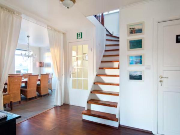 Blue House B&B : photo 4 de la chambre chambre quadruple Économique avec salle de bains commune