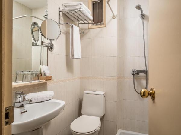 Hotel Sant Jordi by ALEGRIA : photo 9 de la chambre chambre double ou lits jumeaux