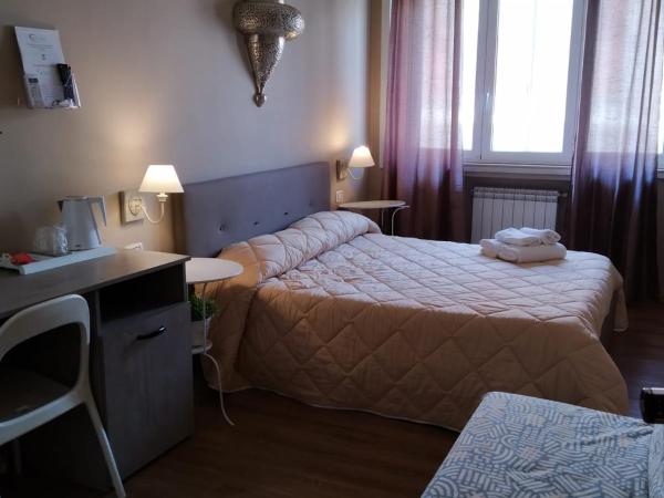 CconfortHotels R&B Cavour - SELF CHECK IN - No Elevator from 20-10-24 until 7-01-2025 : photo 1 de la chambre chambre double standard