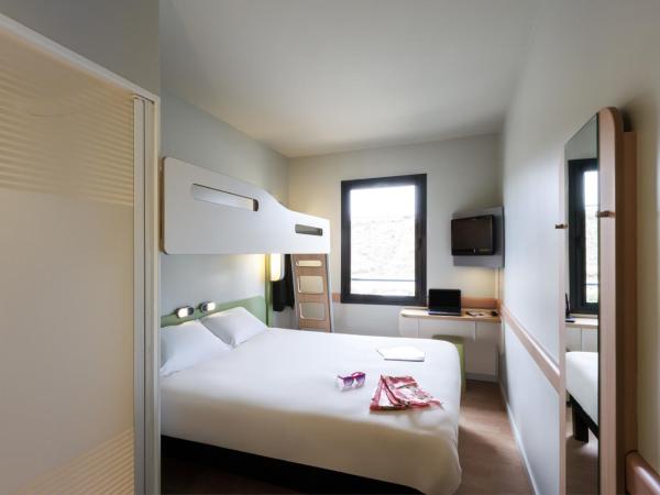 ibis budget Bordeaux Centre Bastide : photo 5 de la chambre chambre triple