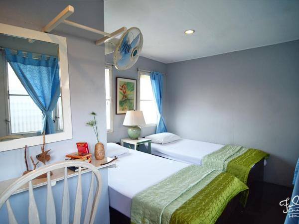 Fulay Guesthouse Hua Hin : photo 1 de la chambre chambre deluxe double ou lits jumeaux