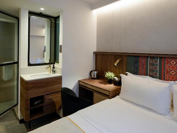 ST Signature Bugis Middle, SHORT OVERNIGHT, 11 hours 8PM-7AM : photo 10 de la chambre double room, window, short overnight, 11hrs: 8pm-7am