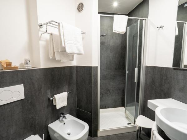 Hotel Des Etrangers : photo 9 de la chambre chambre double deluxe