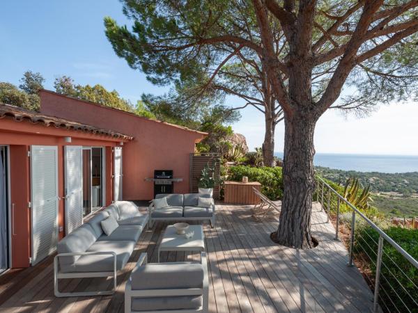 Résidence Marina Di Santa Giulia : photo 8 de la chambre maison 4 chambres avec 3 salles de bains - vue panoramique sur mer - casa u mulinu