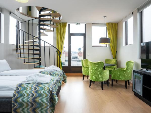 Thon Hotel Slottsparken : photo 5 de la chambre suite