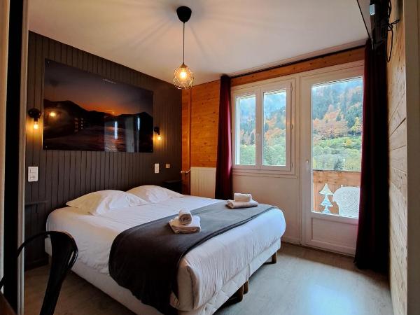 Hôtel Les Mouflons : photo 1 de la chambre chambre double avec balcon