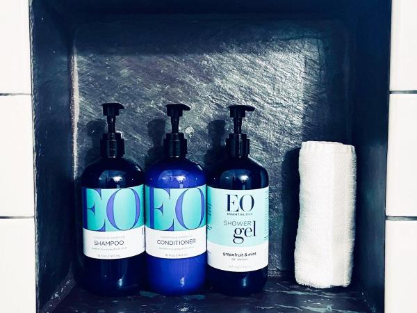 Inn at the Old Jail : photo 4 de la chambre chambre lit queen-size