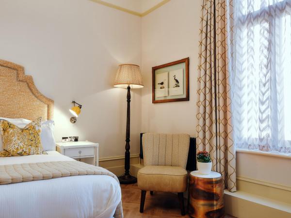 The Black Lion Pub & Boutique Guesthouse : photo 2 de la chambre chambre lit king-size