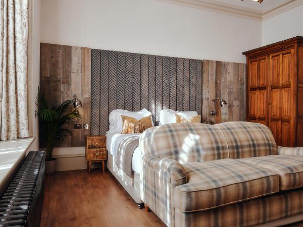 The Black Lion Pub & Boutique Guesthouse : photo 3 de la chambre grande hébergement lits jumeaux/double