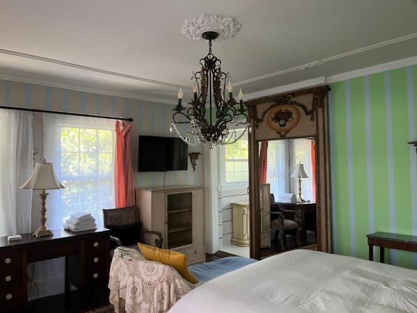 Hollywood Home : photo 9 de la chambre chambre double avec terrasse