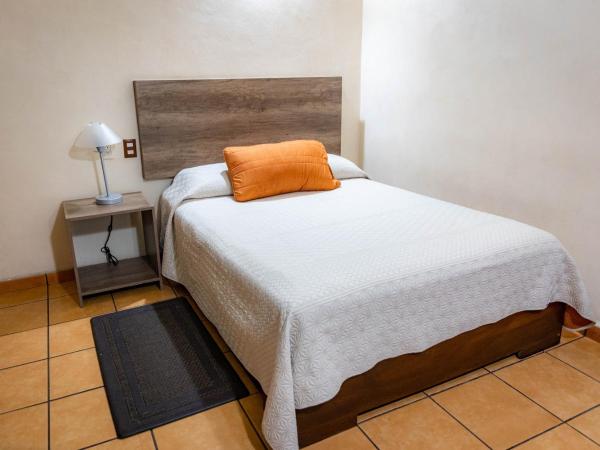 Hotel Estefania : photo 10 de la chambre chambre double standard