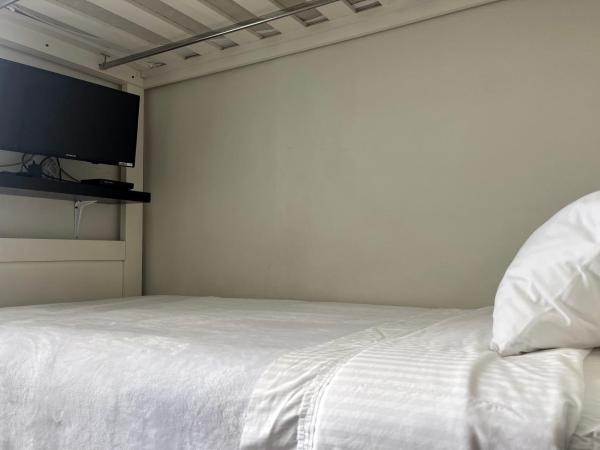 Laviu B&B Luxe Suites : photo 1 de la chambre cuexcomate (economy double)