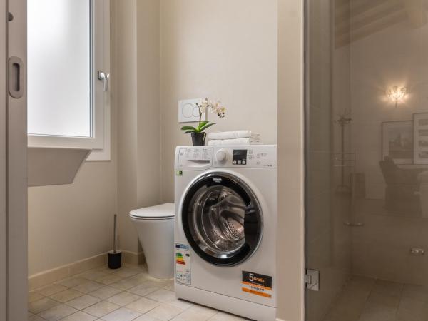 Veronetta Stunning Rooftop with Lift : photo 1 de la chambre penthouse