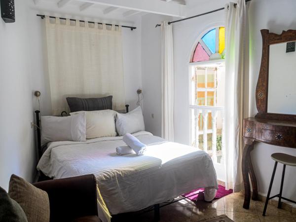 Essaouira Youth Hostel & Social Travel : photo 3 de la chambre chambre double