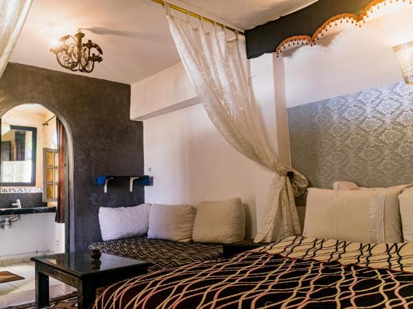 Essaouira Youth Hostel & Social Travel : photo 1 de la chambre chambre double deluxe