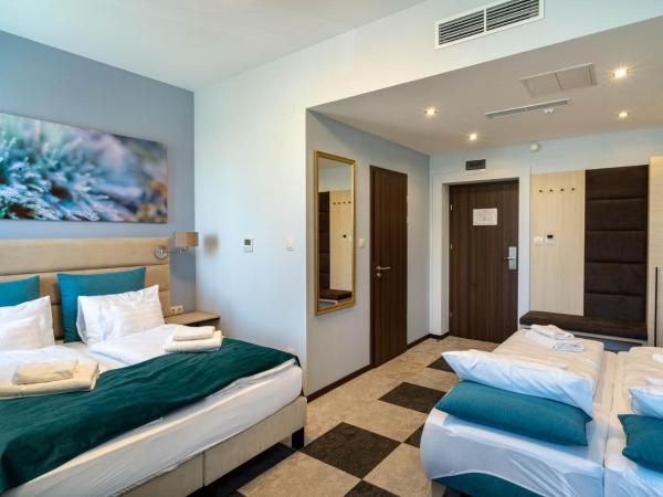 Inter Hotel : photo 1 de la chambre chambre quadruple supérieure 