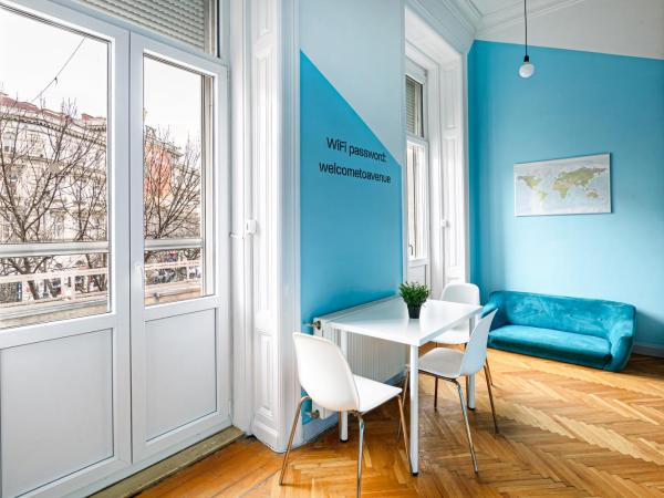 Avenue Hostel : photo 7 de la chambre studio avec balcon