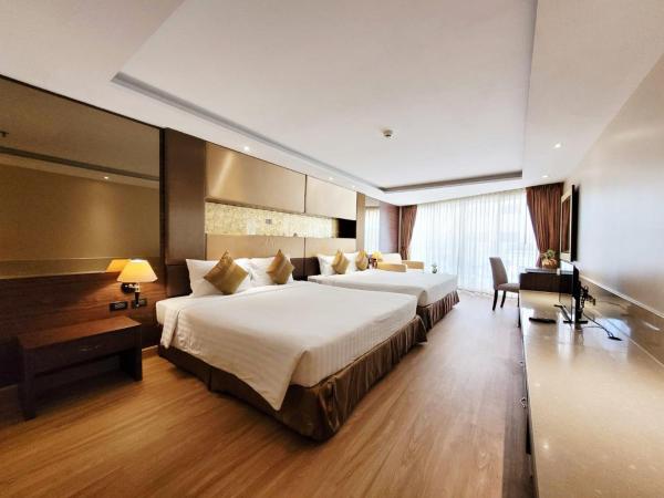 Nova Gold Hotel by Compass Hospitality : photo 2 de la chambre chambre familiale deluxe
