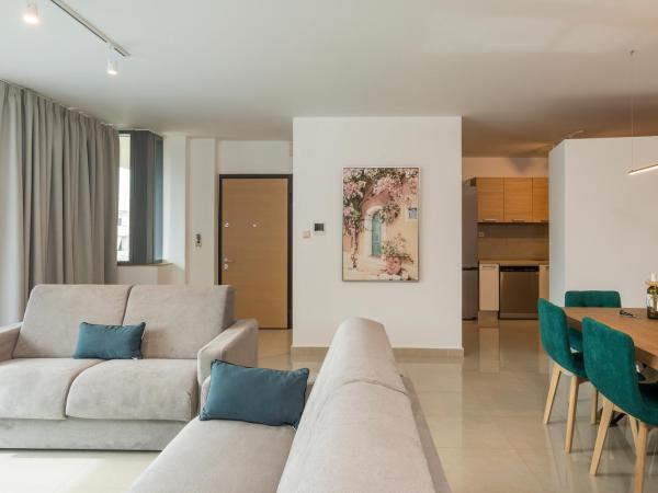 Trianon Luxury Apartments & Suites : photo 7 de la chambre appartement 2 chambres