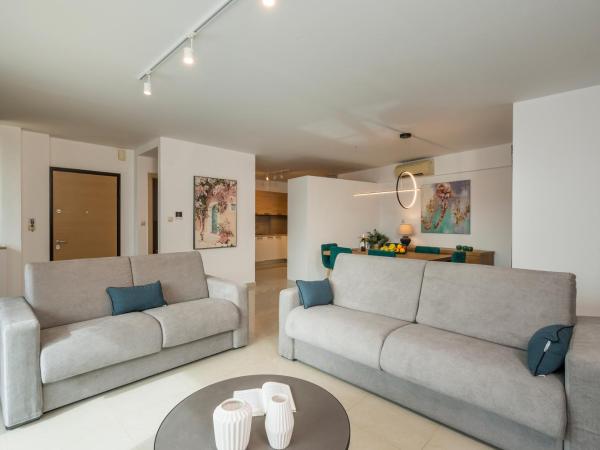 Trianon Luxury Apartments & Suites : photo 6 de la chambre appartement 2 chambres