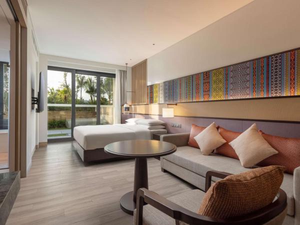 Hyatt Regency Sanya Tianli Bay : photo 1 de la chambre chambre lit king-size avec cour