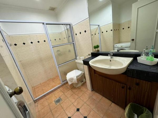 2-bedroom Private Serviced Apartment Hotel Kuching City Getway StayInn : photo 6 de la chambre appartement 2 chambres