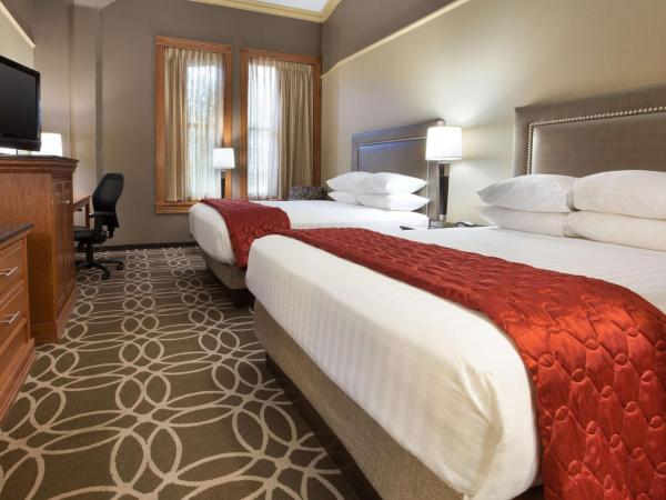 Drury Inn & Suites San Antonio Riverwalk : photo 2 de la chambre chambre deluxe avec 2 lits queen-size