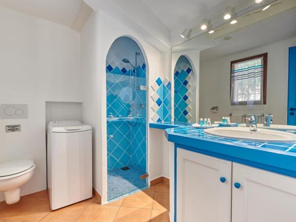 Résidence Belvedere de Palombaggia : photo 9 de la chambre maison 1 chambre