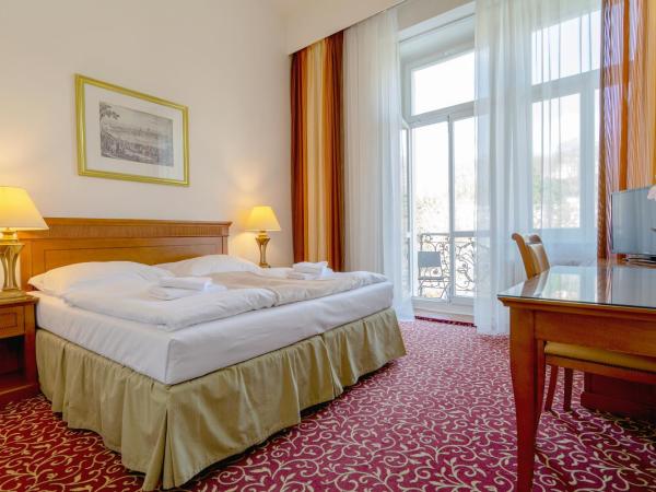 Romania : photo 1 de la chambre comfort double room with balcony and promenade view