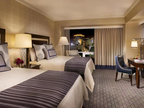 Omni Los Angeles Hotel : photo 3 de la chambre chambre deluxe avec 2 lits doubles