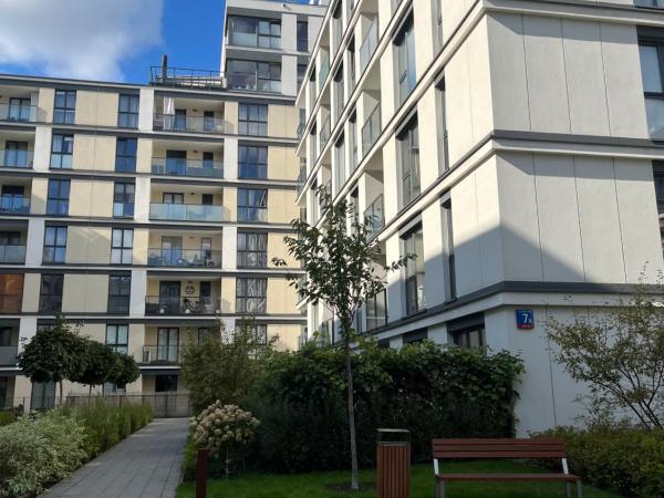Near airport cybernetyki Inn : photo 2 de la chambre chambre double avec toilettes communes