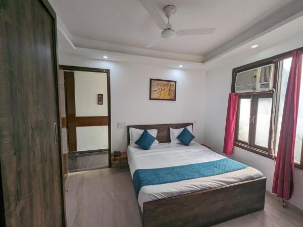 Flotel Residency Nearby Qutub Minar : photo 4 de la chambre chambre double deluxe (2 adultes + 1 enfant)
